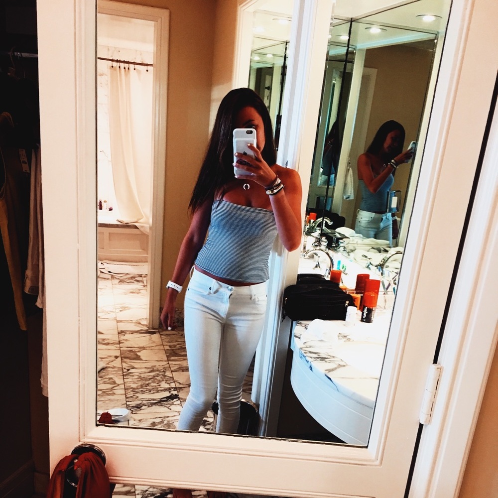 Meet your Posher, Bennett